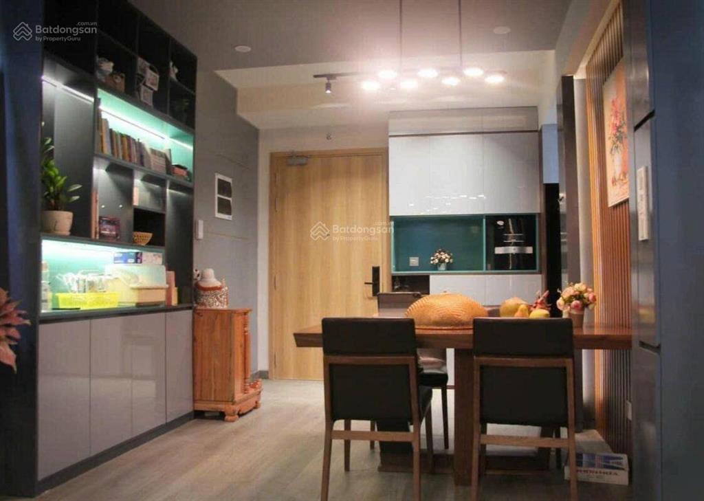 Emerald celadon căn 2pn giá tốt phân khu chỉ 5.3 tỷ nhà đẹp keng xách vali vào ở