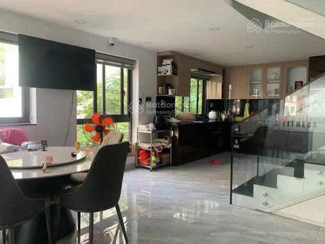 Nhà 2 mặt tiền hẻm xe hơi 7m tên lửa ngay aoen bình tân  3 tầng  4x15  hoàn công đầy đủ