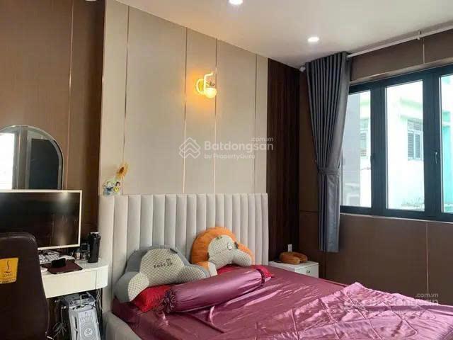 Nhà 2 mặt tiền hẻm xe hơi 7m tên lửa ngay aoen bình tân  3 tầng  4x15  hoàn công đầy đủ