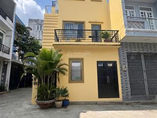 Nhà lô góc 4 tầng thoáng mát ngang 6m  6x12m không lộ giới. đường 6m cách nhà mặt tiền 1 căn