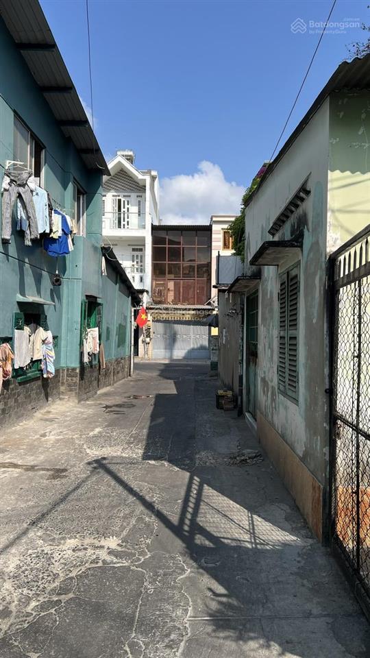 Bán nhà cấp 4, phù hợp xây dựng mới, tăng bạt hổ nguyễn văn đậu, bình lợi trung