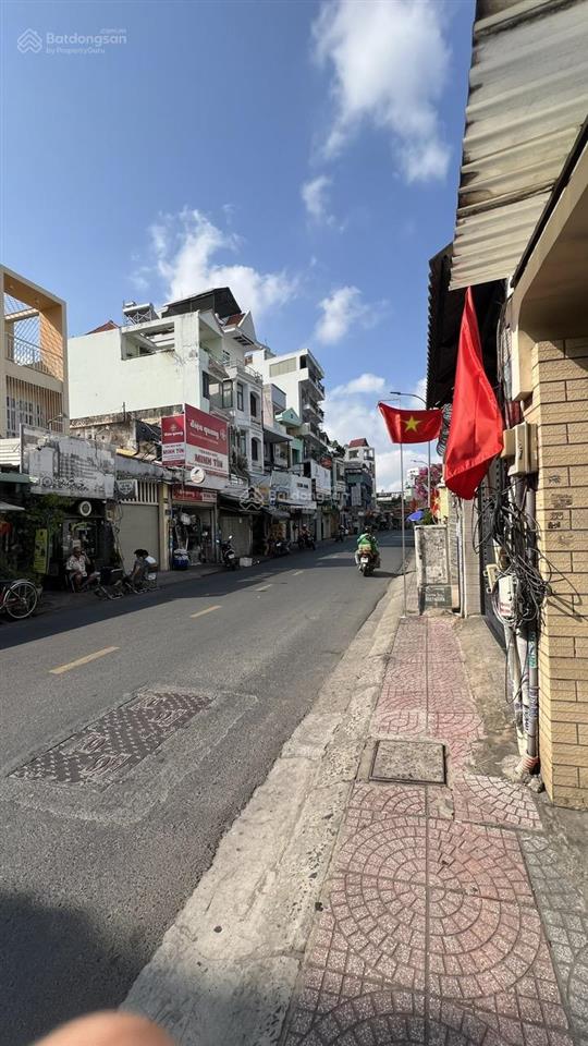 Bán nhà cấp 4, phù hợp xây dựng mới, tăng bạt hổ nguyễn văn đậu, bình lợi trung