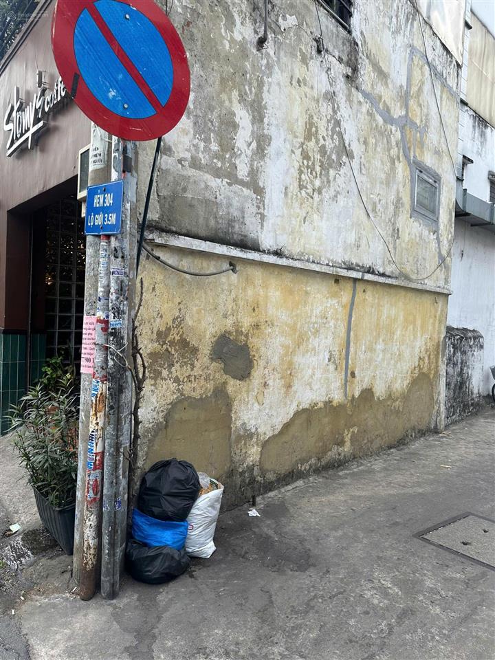 Hẻm thông nguyễn thượng hiền và thích quảng đức, bán đất tặng nhà 38m2