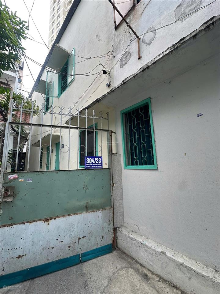 Hẻm thông nguyễn thượng hiền và thích quảng đức, bán đất tặng nhà 38m2