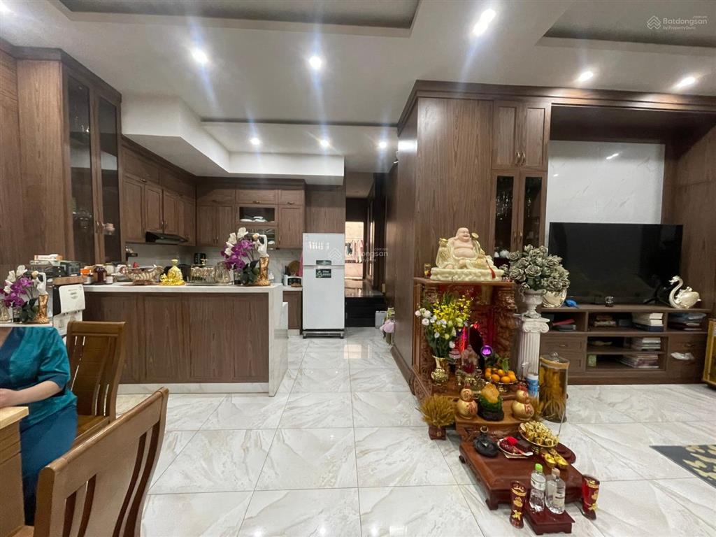 Bán nhà riêng tại nguyễn văn khối, 9 tỷ, 80m2, 5pn, 6wc, mặt tiền 6m