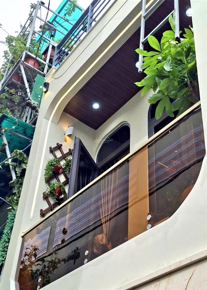 Nhà mới phan xích long phú nhuận giá 5,55 tỷ