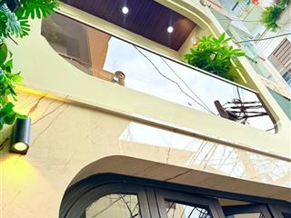 Nhà mới phan xích long phú nhuận giá 5,55 tỷ