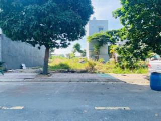 Hẻm 185 ngô chí quốc đất phân được 3 lô. dt 160 ngang 15m. giá 7,3ty. hẻm 6m