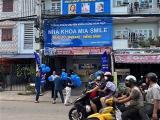 Bán nhà mt đường cây keo. dt 100m2. nhà trệt 3 lầu . giá 12,5ty. nganv 5