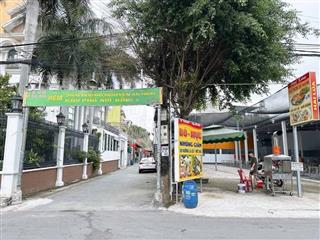 Giá 6tỷ500 103m2 ngang 6m. gs18 dĩ an