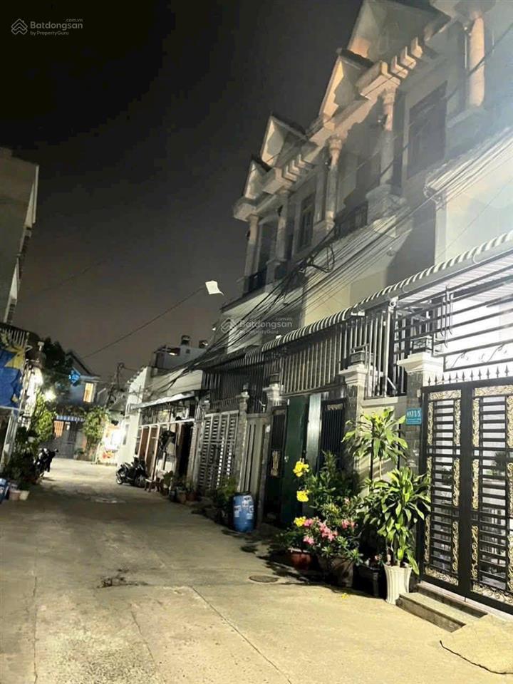 Nguyễn chi phương dĩ an dt 80m2 ngang 7 hẻm thông. giá 4ty. nhà cấp 4.