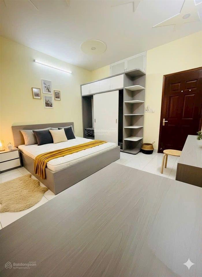 Hướng đông bắc nhà đường 4 hbp
nhà 1t 1 lửng. có 1pn 2w
thu nhập 6 triệu / 1 tháng
dt 75m2 ngang 5