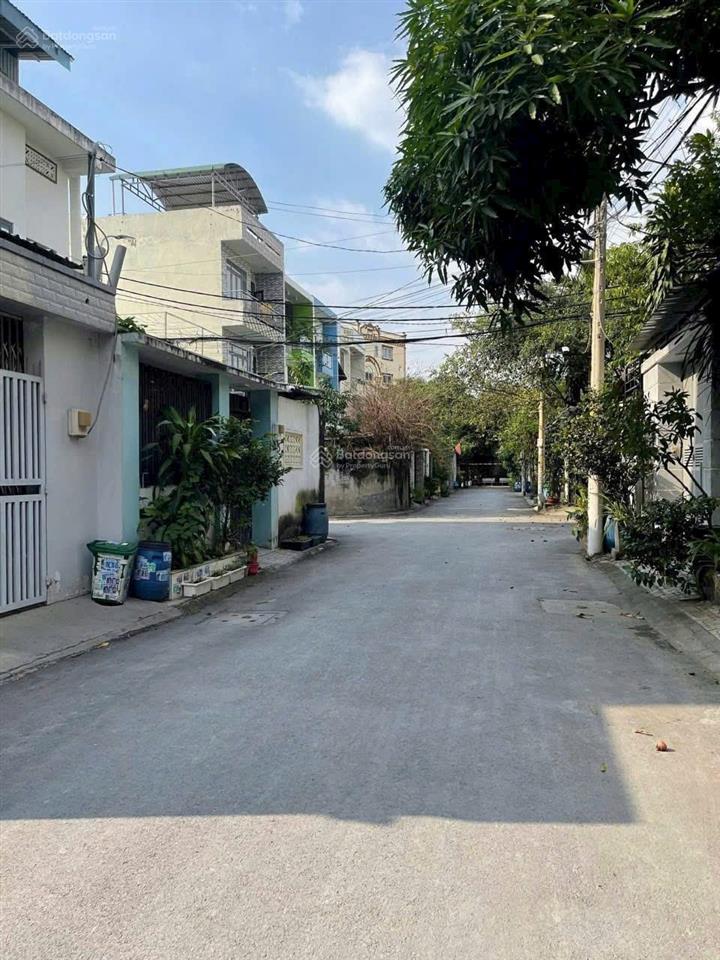 Chủ gửi bán lô đất đường 12 tam bình dt 68m2 giá .6,7ty hẻm xe hơi né nhau za