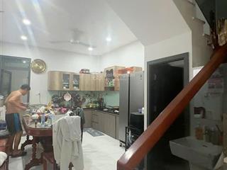 Bán nhà đường 10 linh xuân dt 68m2. cong nhân 37m2. trệt 2 cái hc giá 4,1ty hẻm xe hơi né nhau zalo