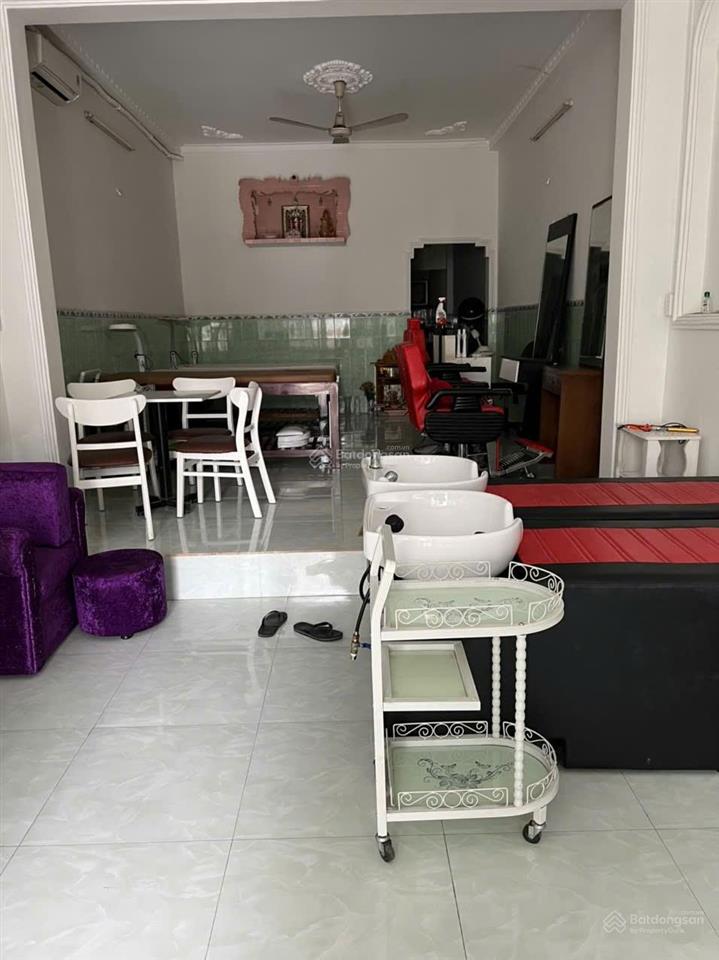 Nhà mt đường 8, trườn thọ dt 96m2. ngang 4,5m. trệt lầu hc vuông giá 10ty tl