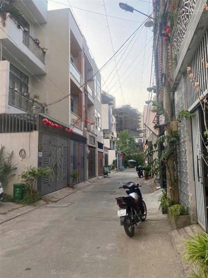 Lô đất hẻm 55 cây keo tam phú thủ đức  diện tích 4m x 16.7m = 66.8m full thổ cư
giá 5.5 tỷ