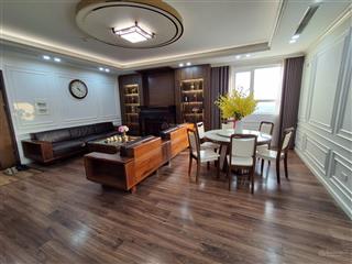 Bán gấp căn hộ tầng trung royal city hà nội, giá 13.5 tỷ chính chủ, phù hợp đầu tư