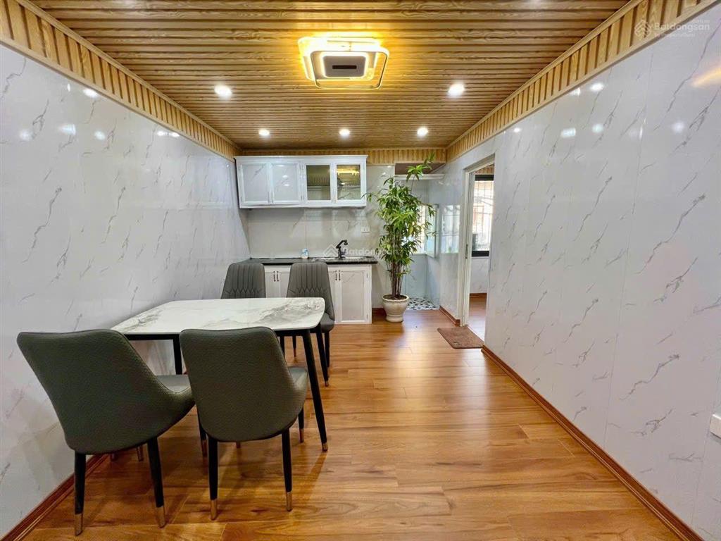 Bán tập thể nguyễn chính  hoàng mai  dt 90m2, 3 phòng ngủ, 2.45 tỷ, nhà đẹp ở ngay