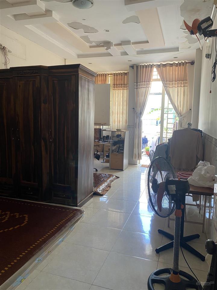 83m2  8tỷ  trước nhà 8m, đường phạm quý thích  kế bên chợ tân hương, phú thọ hòa.