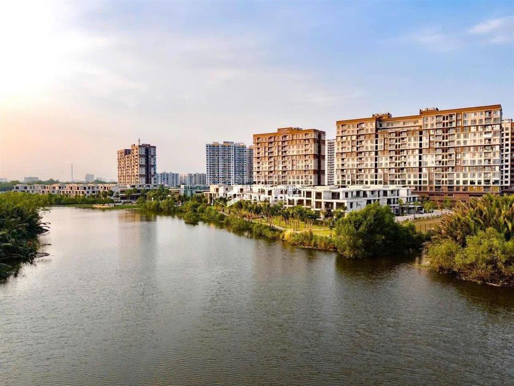 Căn hộ tầng 3 sân vườn đẹp nhất mizuki  mua trực tiếp chủ đầu tư giá chỉ 5.2 tỷ/2pn view sông