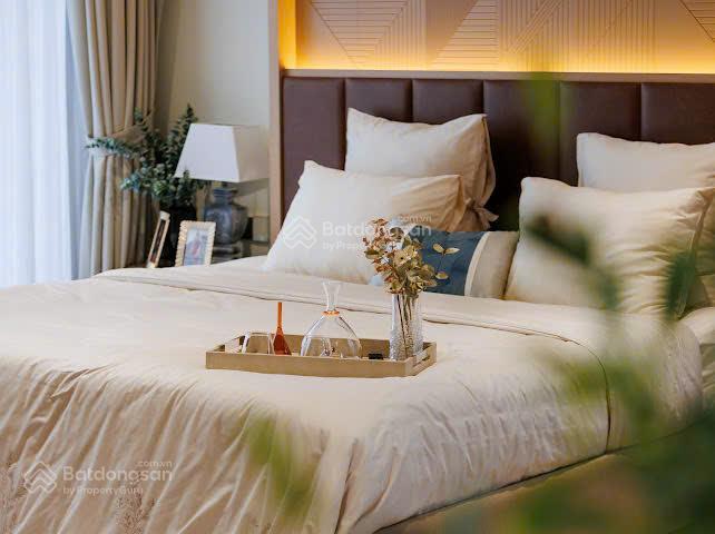 12,9 tỷ biệt thự 4 mặt sân vườn 256m² 1 trệt 2 lầu. khu đô thị nhật waterpoint cách q7 35 phút