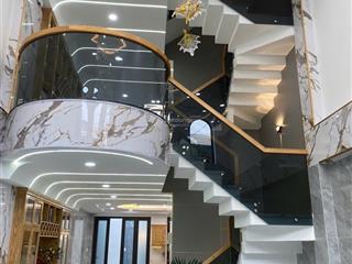 Nhà siêu đẹp có thang máy hẻm 7m thông phường phú thạnh dt 4,7mx17m 4 tấm giá 13,8 tỷ