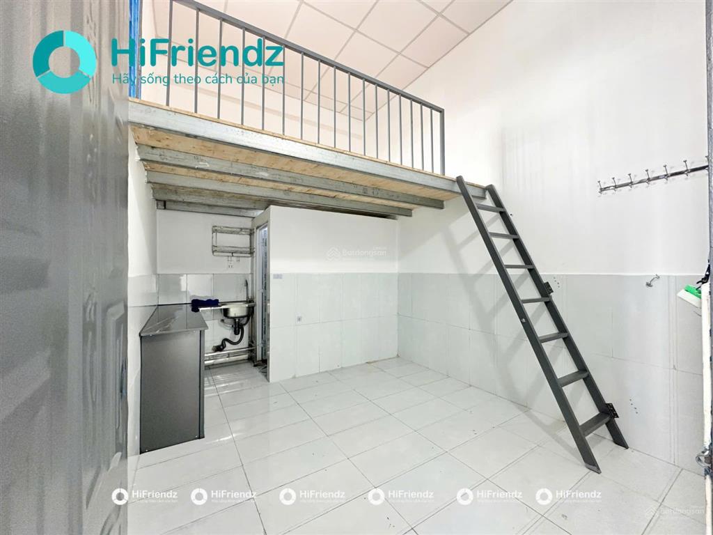 Phòng gác rộng giá sinh viên gần cđ công thương, p. hiệp phú, lê văn việt, man thiện
