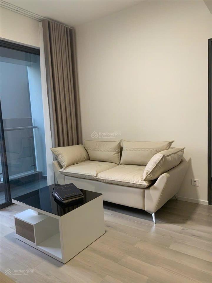 Cho thuê 2pn2wc  10 triệu  toà c lumiere boulevard vinhomes grand park