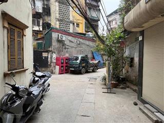 7.45 tỷ  phố thanh nhàn 28 m² 4 tầng , mt 2.8 m phố tt gần các trường đh, công viên , bvtw, ...