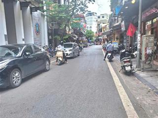 Có 1 căn mà chủ không muốn bán công khaiphố cổ đào duy từvùng lõi hk khu phố tây kd ngày đêm.