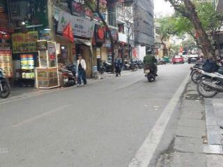 Nhà phố cổ hàng buồm, 25m2, 4 tầng, mt 6m, phố kd ẩm thực sầm uất tầm tiền nhiều người muốn sở hữu