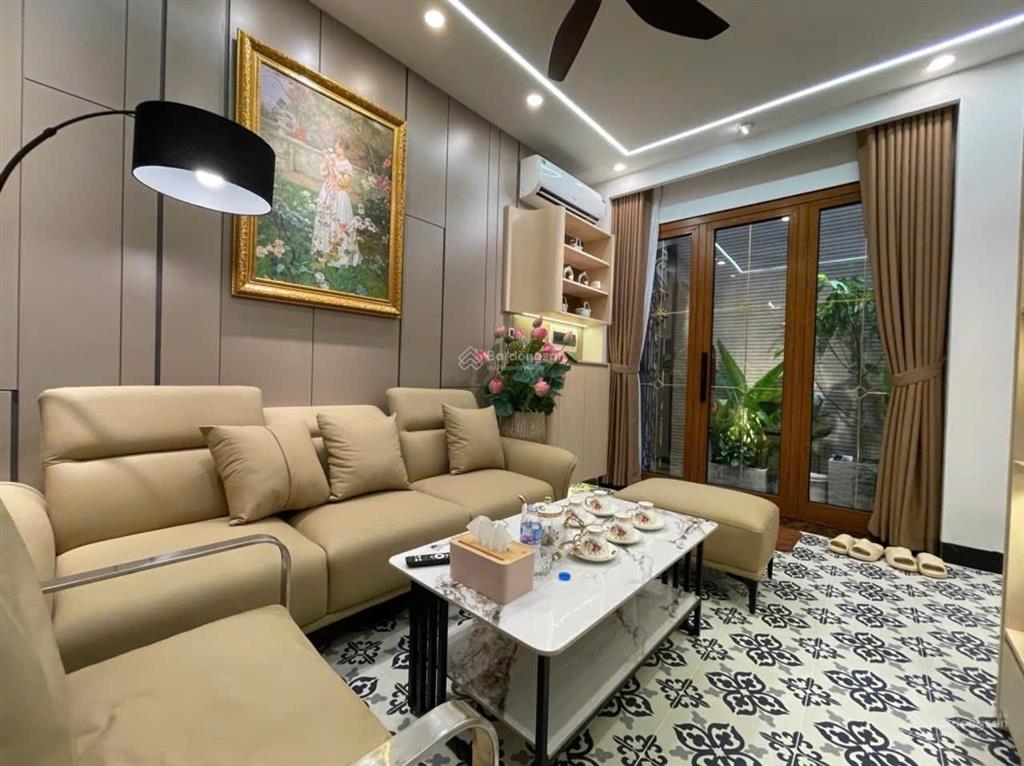 10,5 tỷ  siêu phẩm hai bà trưng, nhà đẹp như tranh, thiết kế gu độc đáo, khách nhìn là ưng