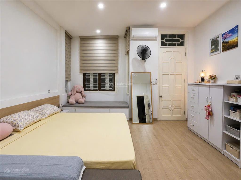 Chỉ 8 tỷ  nhà riêng phố lạc trung dtsd 40m2 x 4 tầng khu dân trí cao tiện ích ngập tràn
