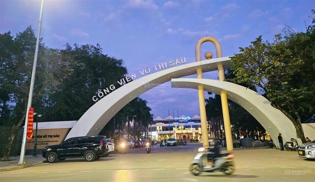 12,5 tỷ  nhà phố võ thị sáu dtsd 70m2, 3 tầng, mt cực rộng, cạnh công viên, hồ đh, sức khỏe tốt