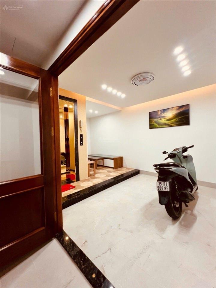 Hơn 8 tỷ  nhà phố tôn đức thắng 30m, mặt tiền khủng, ngõ nông thoáng, cực kỳ thuận tiện