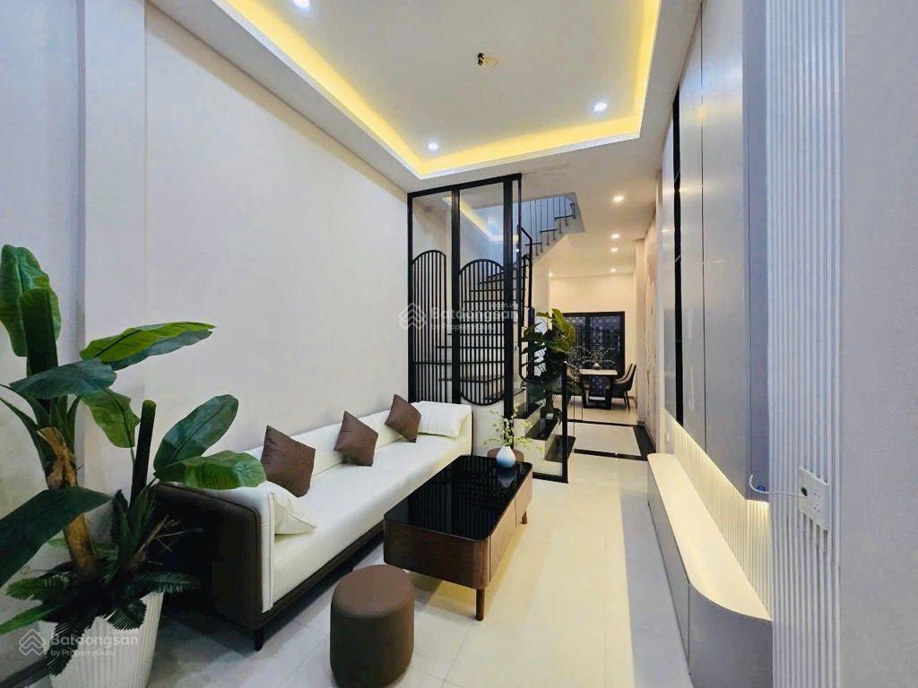 Hơn 8,5 tỷ  nhà phố hồng mai  bùi ngọc dương, 45m 4 tầng, 2 mặt thoáng, 4p ngủ, bạt ngàn tiện ích