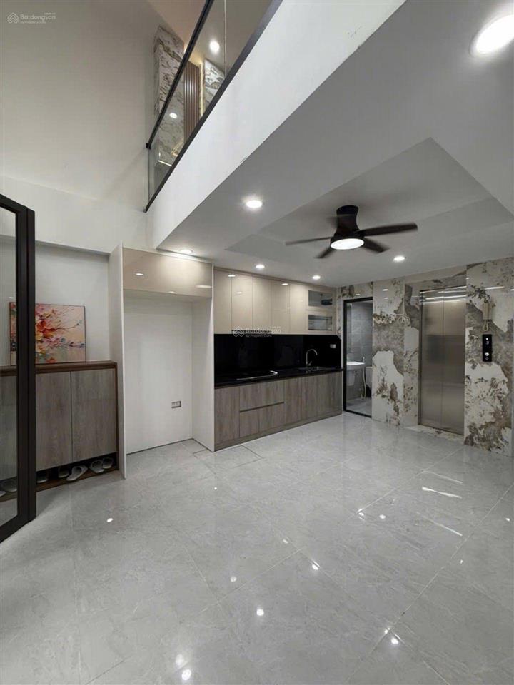 Hơn 13 tỷ  nhà phố bạch mai  lô góc  41m x 6 tầng, thang máy, 35m ra phố  an sinh tốt