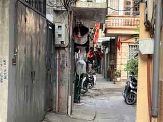 Hơn 7,5tỷ nhà riêng phố trần khát chân  võ thị sáu  55m2x4 tầng, 3 mặt thoáng, mt 4,5m, ngõ thông