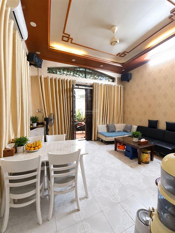 Hơn 7,5tỷ nhà riêng phố trần khát chân  võ thị sáu  55m2x4 tầng, 3 mặt thoáng, mt 4,5m, ngõ thông