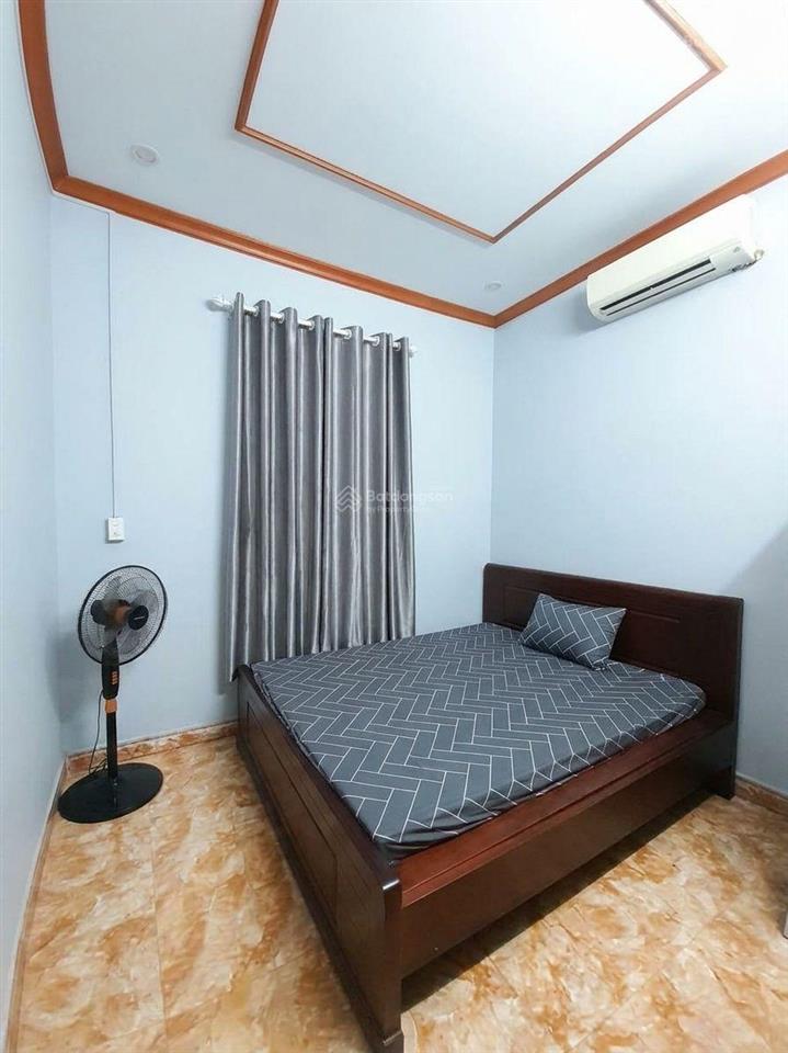 Hơn 7,5tỷ nhà riêng phố trần khát chân  võ thị sáu  55m2x4 tầng, 3 mặt thoáng, mt 4,5m, ngõ thông
