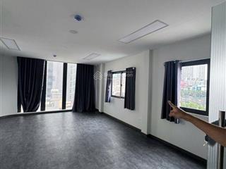 Mt góc đề thám 5 tầng nhỉnh 32tỷ dòng tiền 800tr/ 5 năm. siêu hiếm tại quận 1