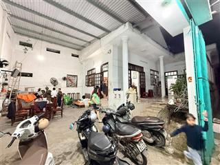 Biệt thự 20x9m hẻm ô tô bà triệu  ngay cv ba tơ  tp quảng ngãi