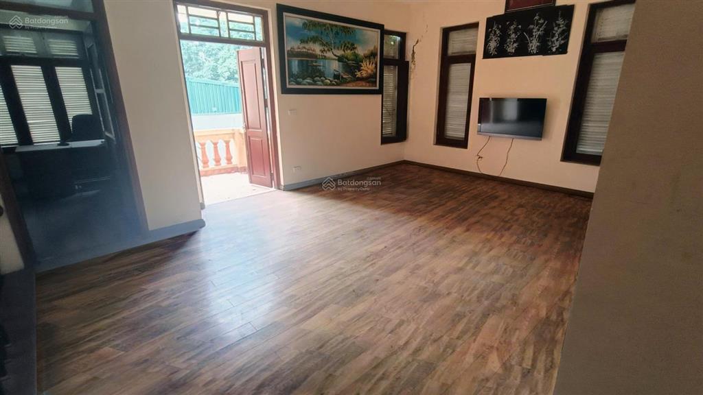 Cho thuê nhà nguyên căn phú la  hà đông, thích hợp ở kết hợp kinh doanh , văn phòng