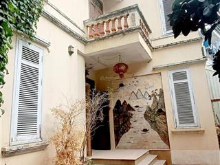 Cho thuê nhà nguyên căn phú la  hà đông, thích hợp ở kết hợp kinh doanh , văn phòng