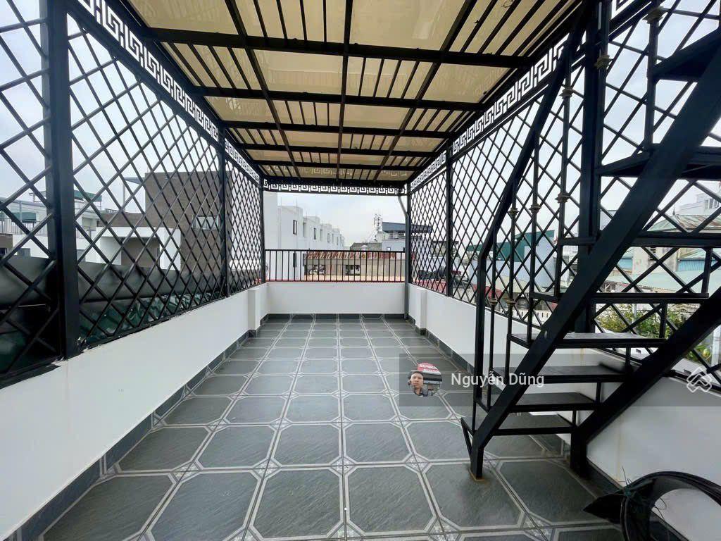 Hiếm thật nhà 7 tầng thang máy ngõ nông gần cầu chương dương