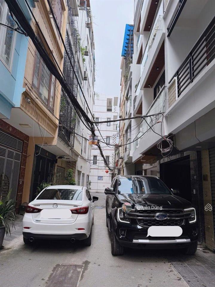 Nhà 7 tầng phân lô, ô tô tránh nhau trước cửa, ngõ thông thẳng sang trường quốc tế việt pháp.