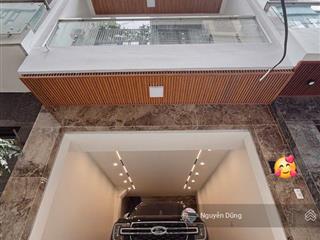 Nhà 7 tầng phân lô, ô tô tránh nhau trước cửa, ngõ thông thẳng sang trường quốc tế việt pháp.