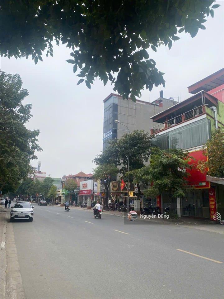 Hiếm mặt bằng phố kinh doanh dòng tiền tốt. ô tô tránh dừng đỗ ngày đêm, chính chủ bán hàng f0