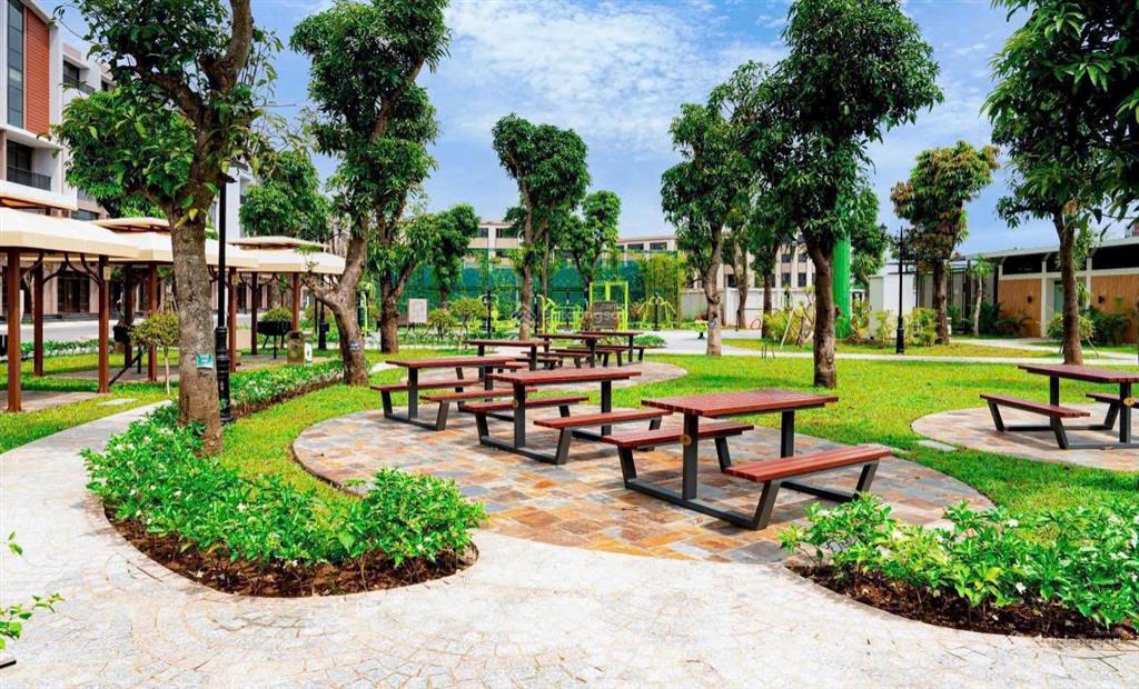 Giá cực ngon! bán căn góc nhìn công viên ocean park 3, dt 110m², mt 25m, 370m² sàn, chỉ 14,2 tỷ