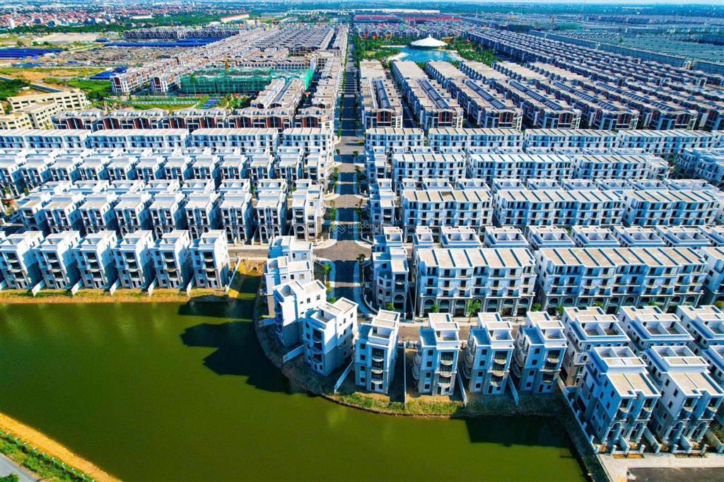 Giá không tưởng! bán gấp trong khu khép kín bt song lập vịnh xanh ocp3, dt 162m2 mt 9m, giá 18,5 tỷ